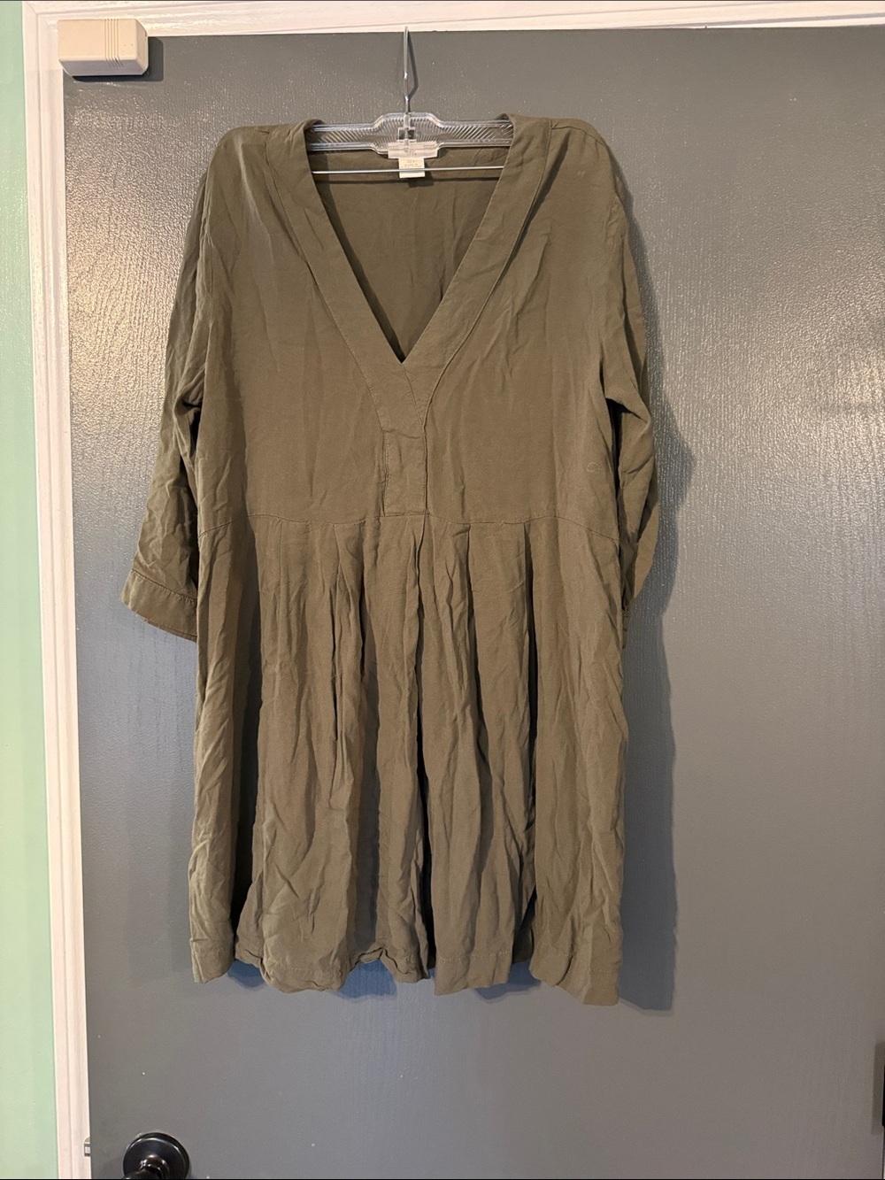 H&M Olive Green Casual V-Neck Tunic